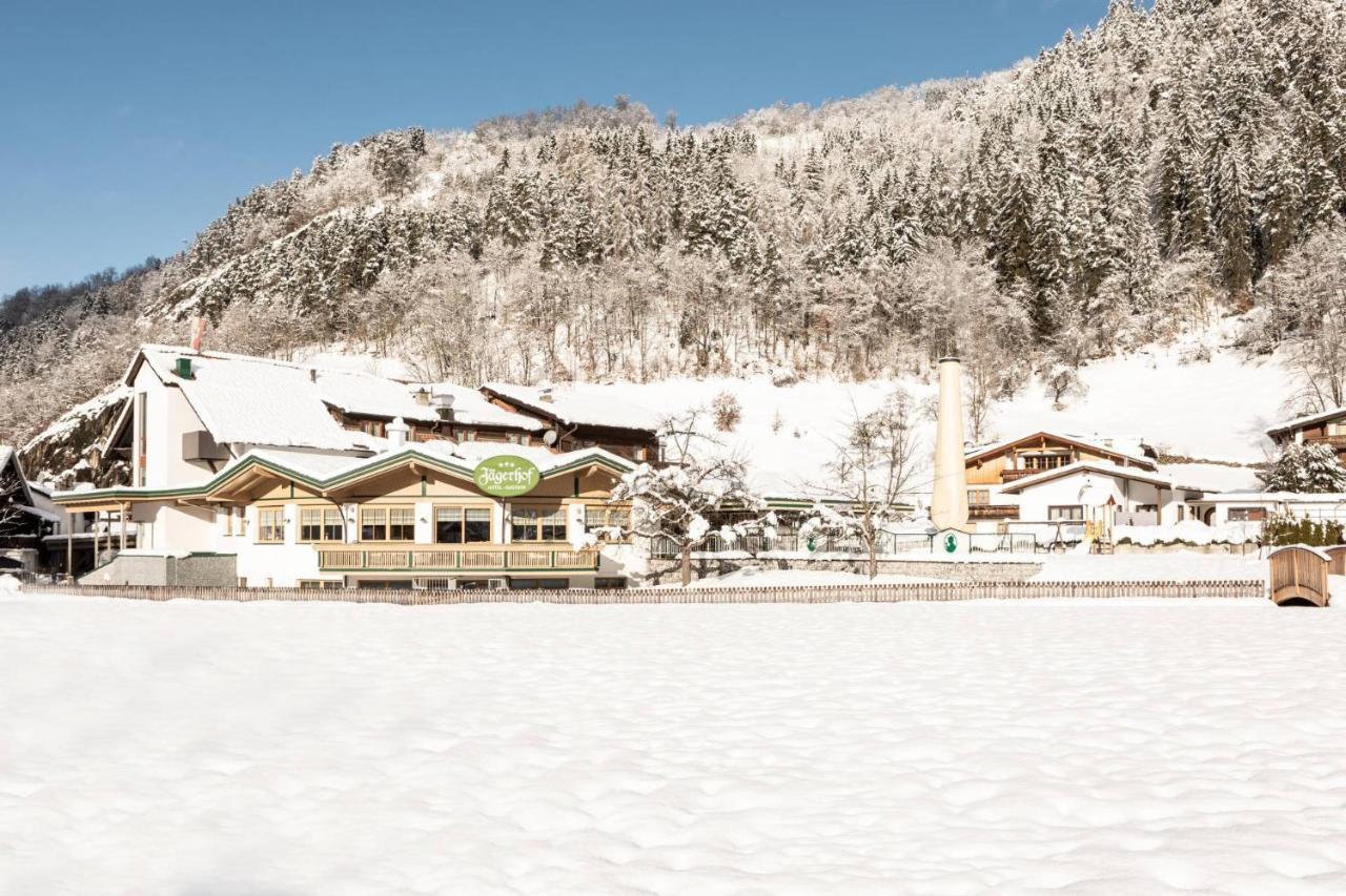 Hotel Jaegerhof Oetz Exterior photo